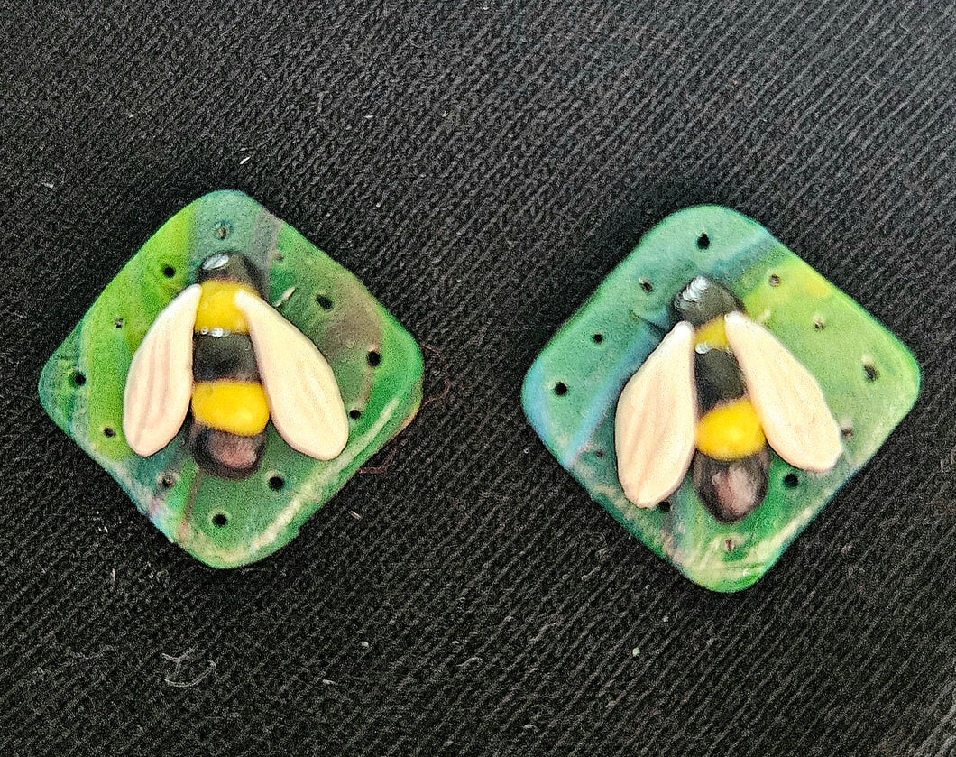 Swirly Green Bee Earrings